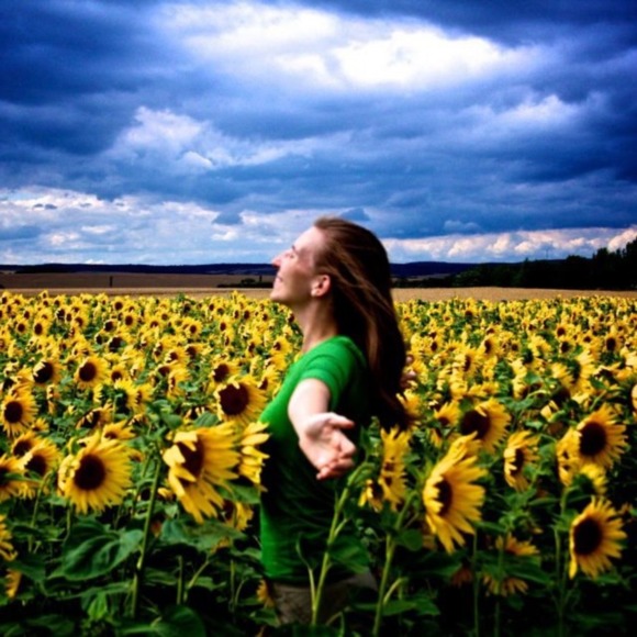 Meet your Posher, Carolynn - Picture 1 of 1